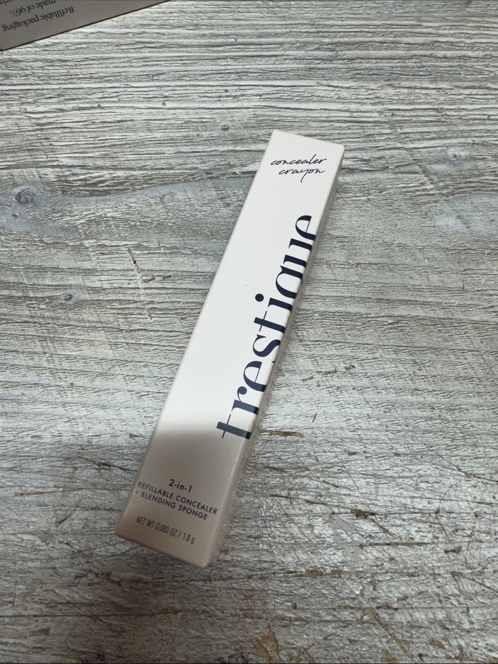 treStiQue Beige Refillable Concealer Crayon